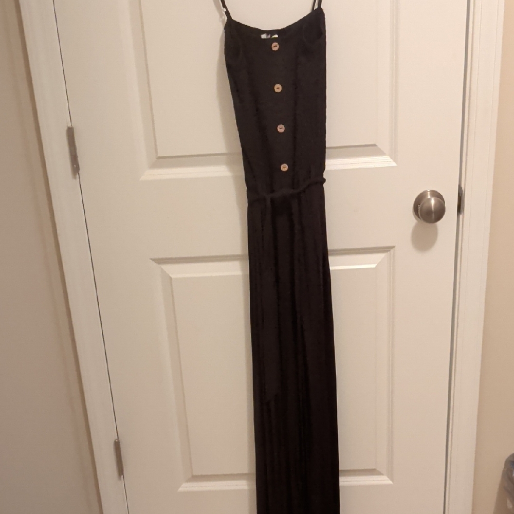 Ci Sono Elegant Black Maxi Jumpsuit.        With Buttons